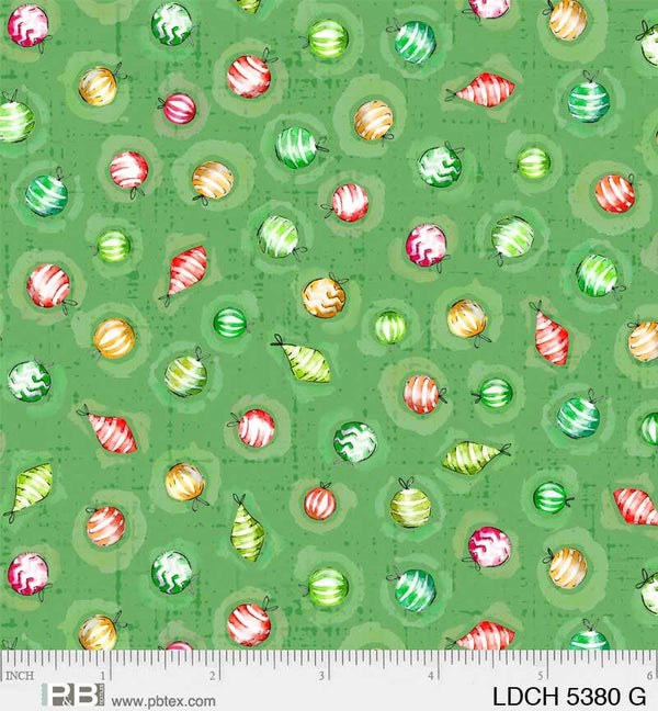 Christmas Darlings Ornaments Green - Priced per 1/2 Yard/Cut Continuous - Sillier Than Sally - 05380 G